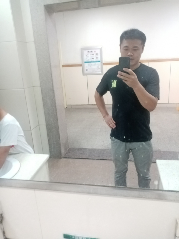 随遇而安的第一张照片--濮阳中老年相亲网